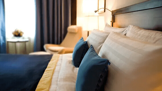 Avani Deira Dubai Hotel